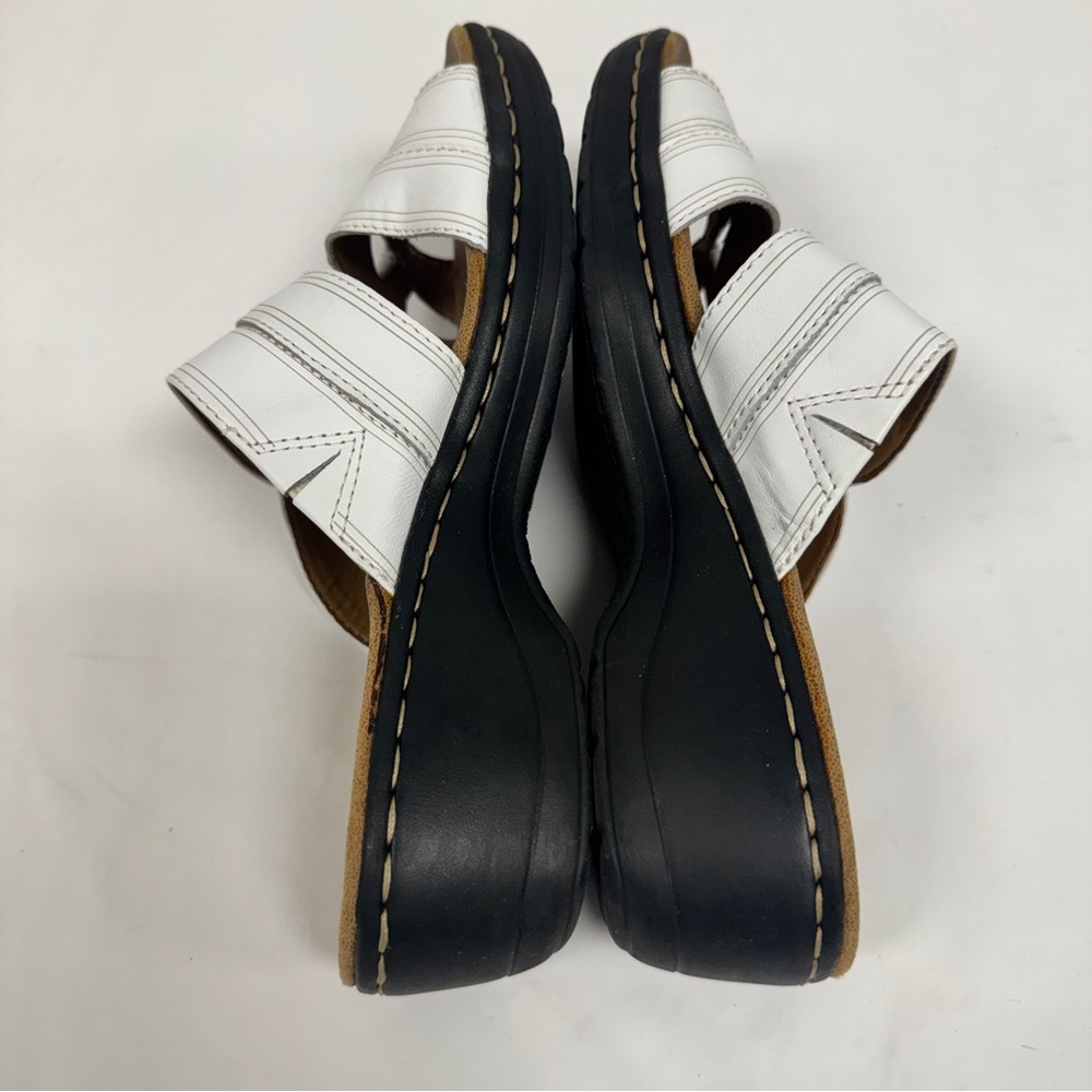 Clarks HAYLA  Canyon White Leather Slip On Sandals Womens Size 7 EXCELLENT - Picture 5 of 8